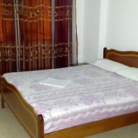 Spacious In + Balcony Apartment *
